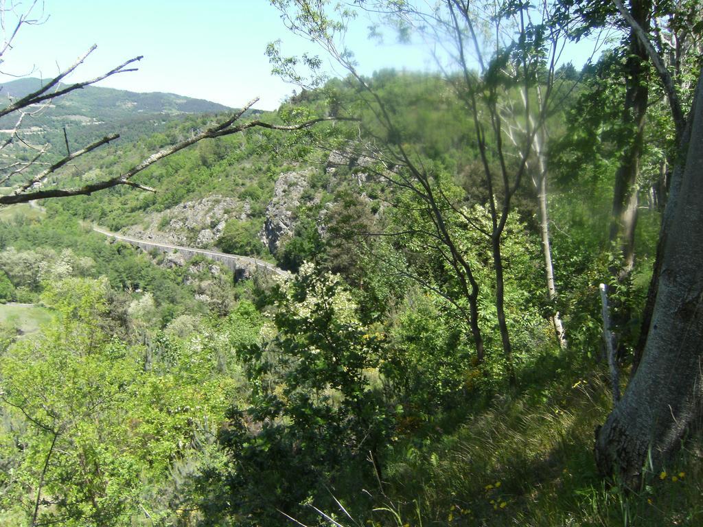 Les Roches Le Crestet Exterior photo