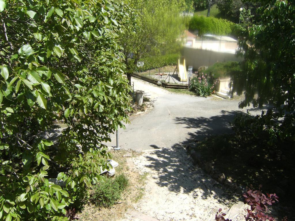 Les Roches Le Crestet Exterior photo